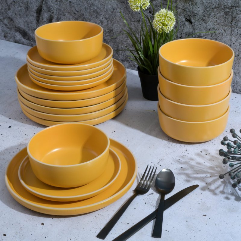 KIKUI Zuma 18-Piece Stoneware Dinnerware Set